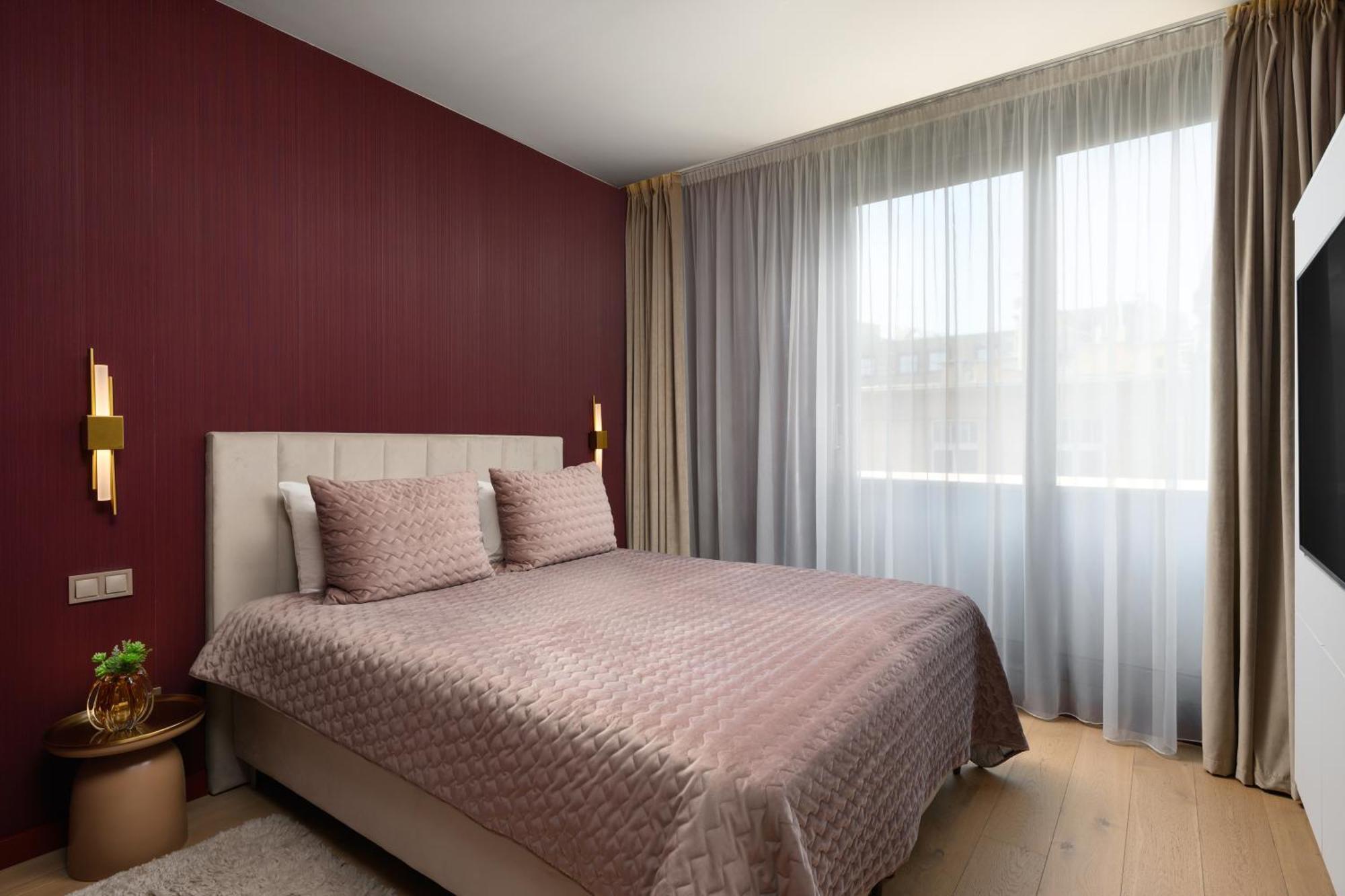 Emerald Downtown Luxury Suites By Continental Group, Budapest
